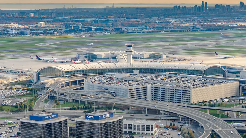 Sân bay Quốc tế Toronto Pearson