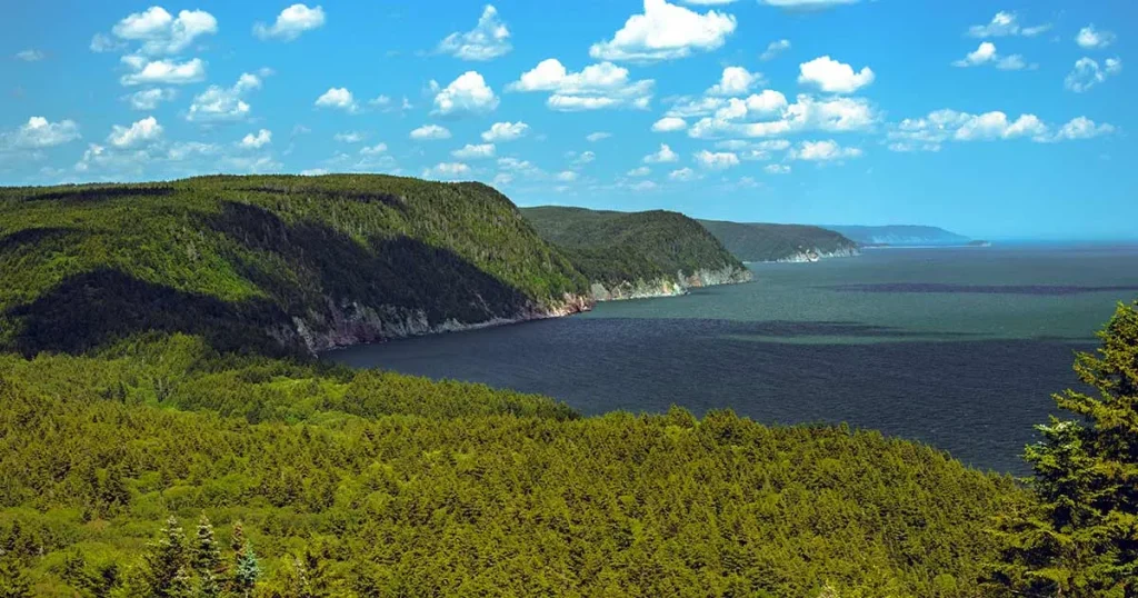 Vịnh Fundy - Nổi tiếng của Canada